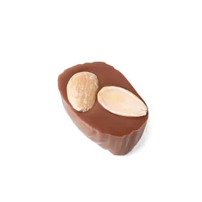 Bombom de Amêndoa Inteira