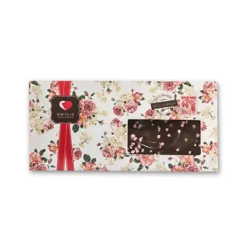 Tablete de Chocolate Negro com Rosa Cristalizada